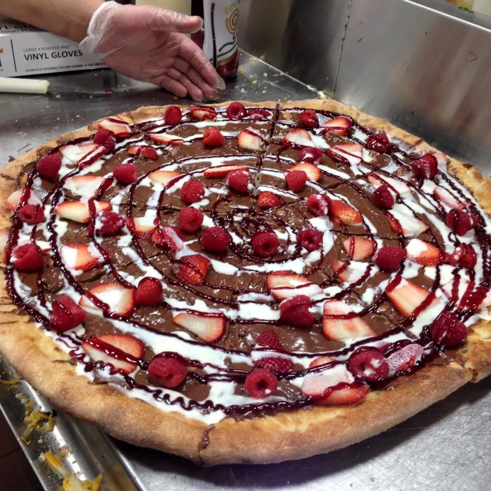 Antonio's Pizza Pawtucket dining room