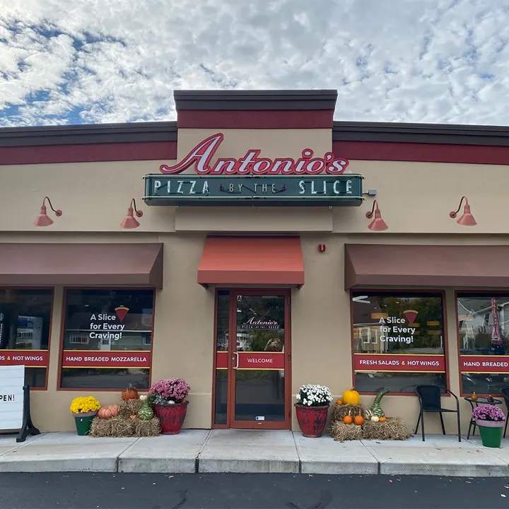 Antonio's Pizza Wakefield storefront